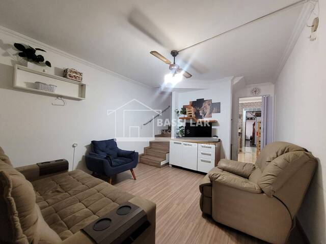 #31 - Casa para Venda em São Paulo - SP - 1