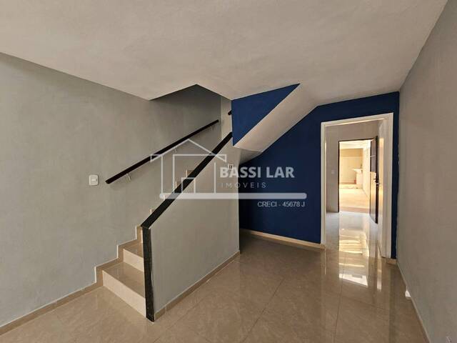 #77 - Casa para Venda em São Paulo - SP - 2